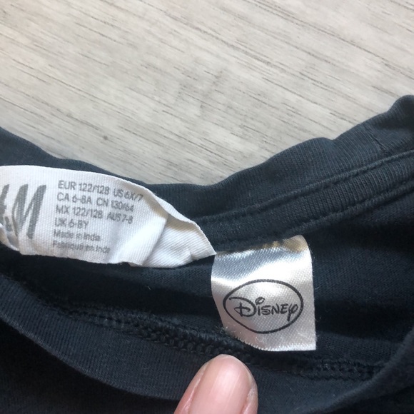 H&M Disney Donald Duck shirt size 6 - Picture 2 of 4